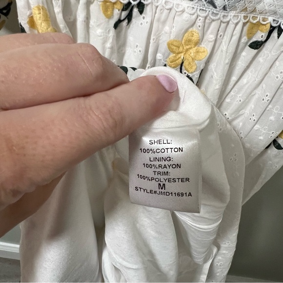 NWT Petal & Pup Yellow Floral Embroidered Midi Dress - Picture 9 of 10